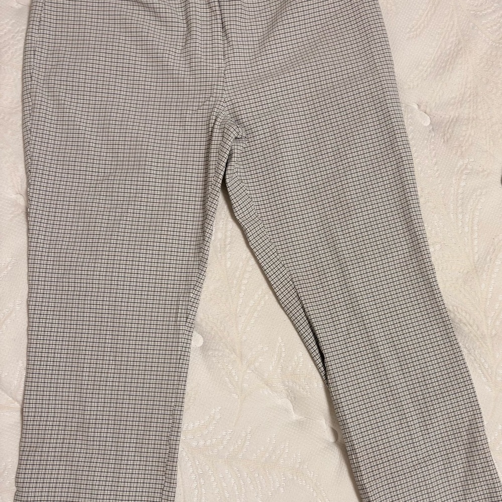 Theory Black and White Houndstooth Pants